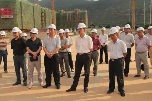 玉溪市所屬9個縣區(qū)和市直部門到元江棚改項(xiàng)目觀摩