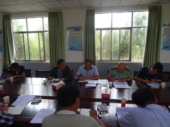 曲靖麒麟?yún)^(qū)新任常務(wù)副區(qū)長(zhǎng)丁東平主持召開南部新城棚改項(xiàng)目推進(jìn)會(huì)