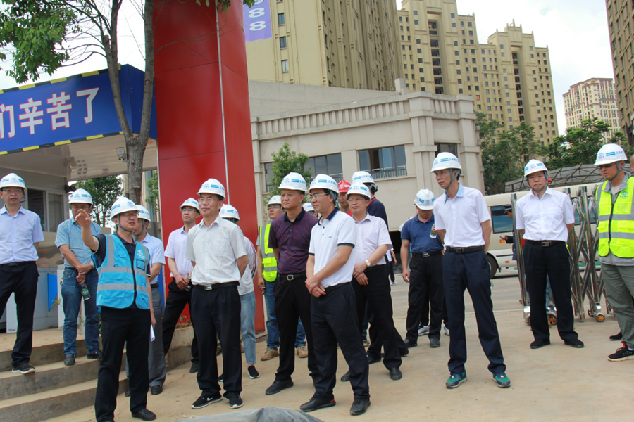 宣威市委書記朱黨柱調研宣威棚改項目