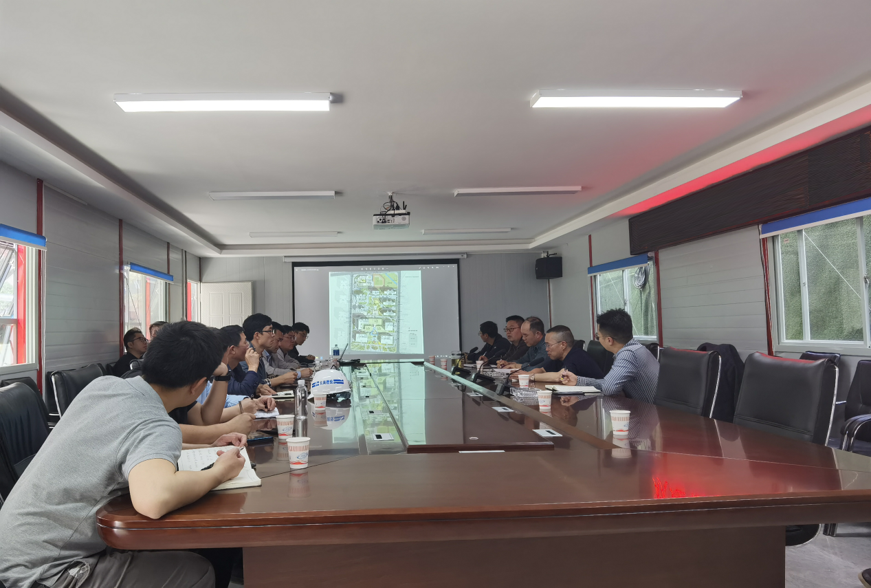 魏成凡到建投璞御、昆明學院、建工技校、興冶國際、朝朝暮暮項目檢查指導